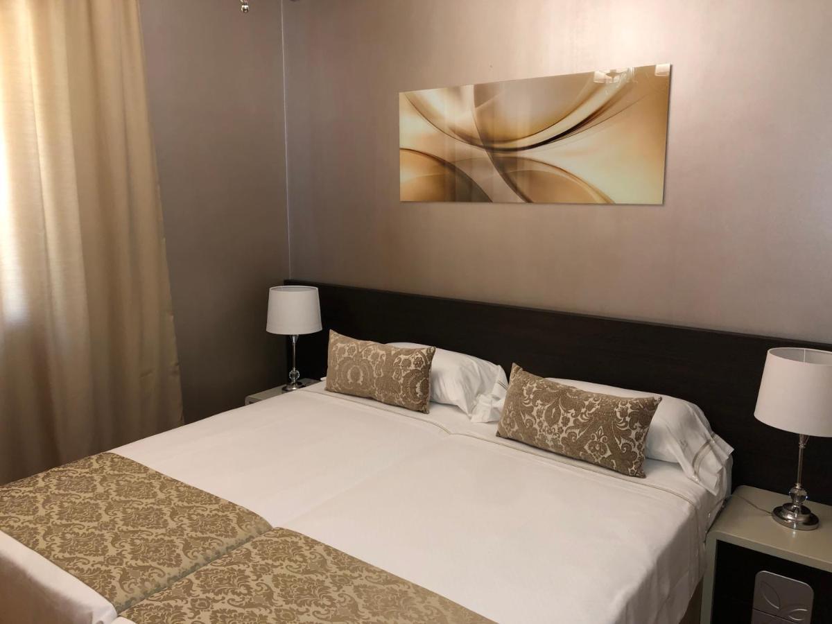 Artplatinum & Apartahotel 4*