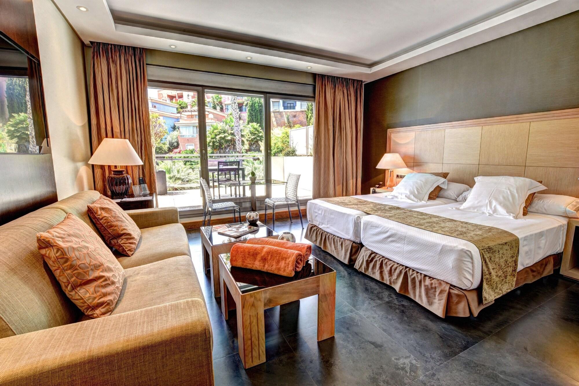 Apartahotel Artplatinum & Benalmádena